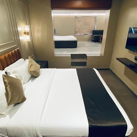 Gulf Hotel Mumbai- The Boutique Hotel Colaba Mumbai Eksteriør bilde