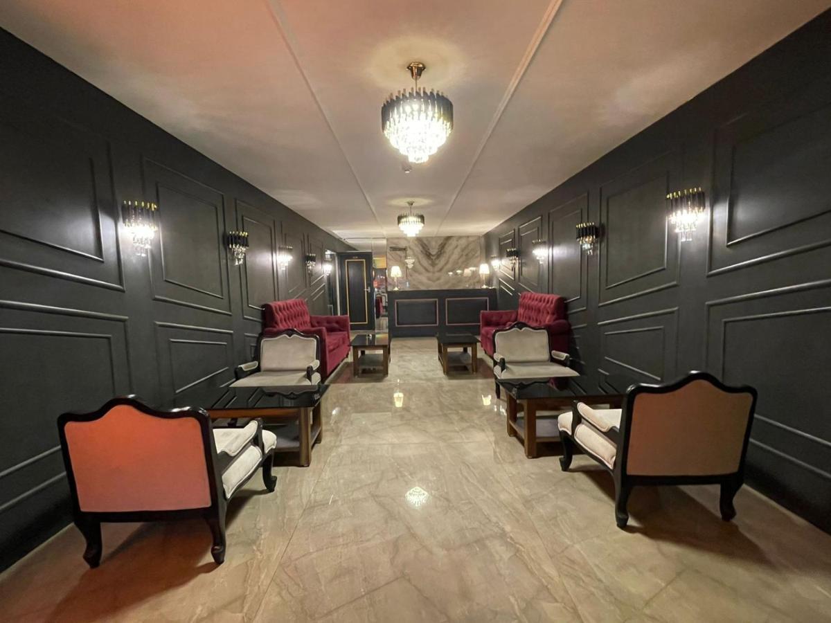 Gulf Hotel Mumbai- The Boutique Hotel Colaba Mumbai Eksteriør bilde