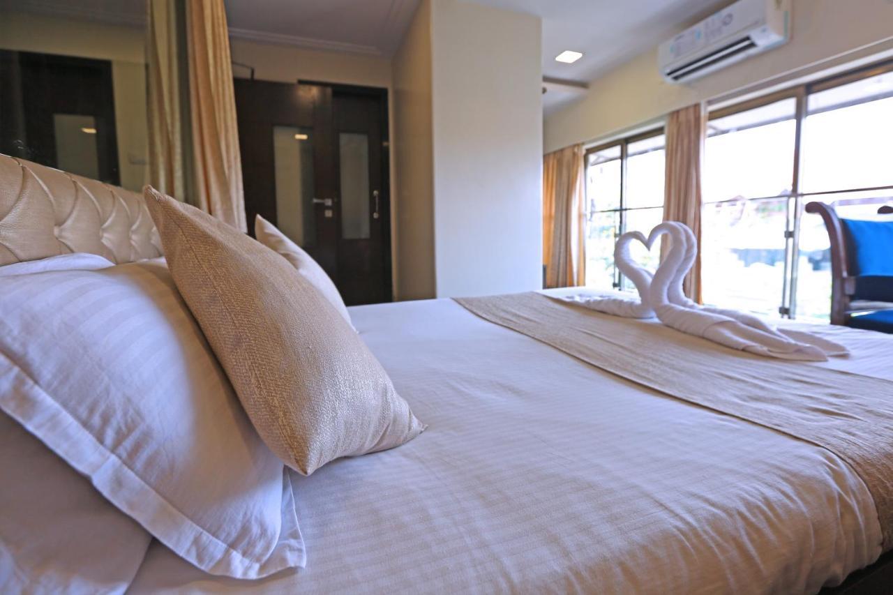 Gulf Hotel Mumbai- The Boutique Hotel Colaba Mumbai Eksteriør bilde