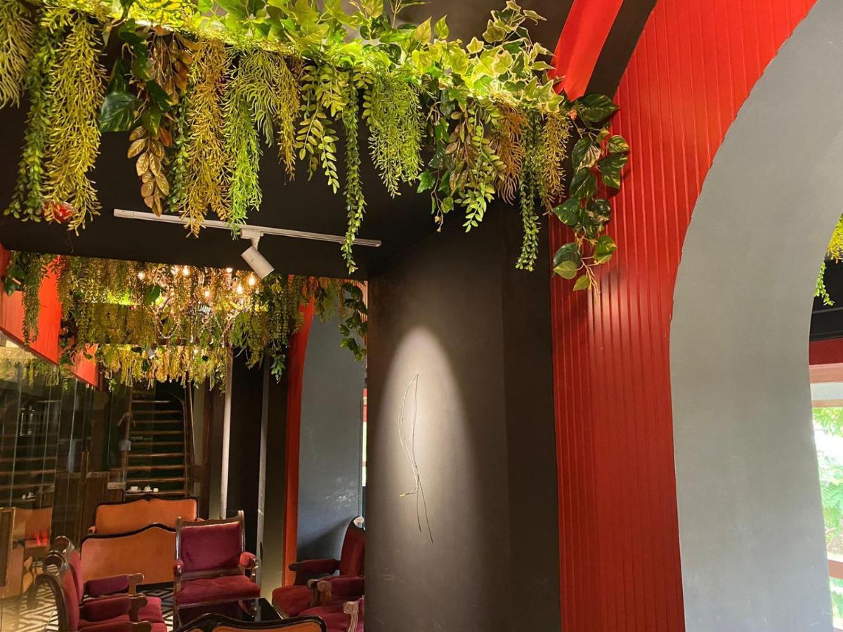 Gulf Hotel Mumbai- The Boutique Hotel Colaba Mumbai Eksteriør bilde