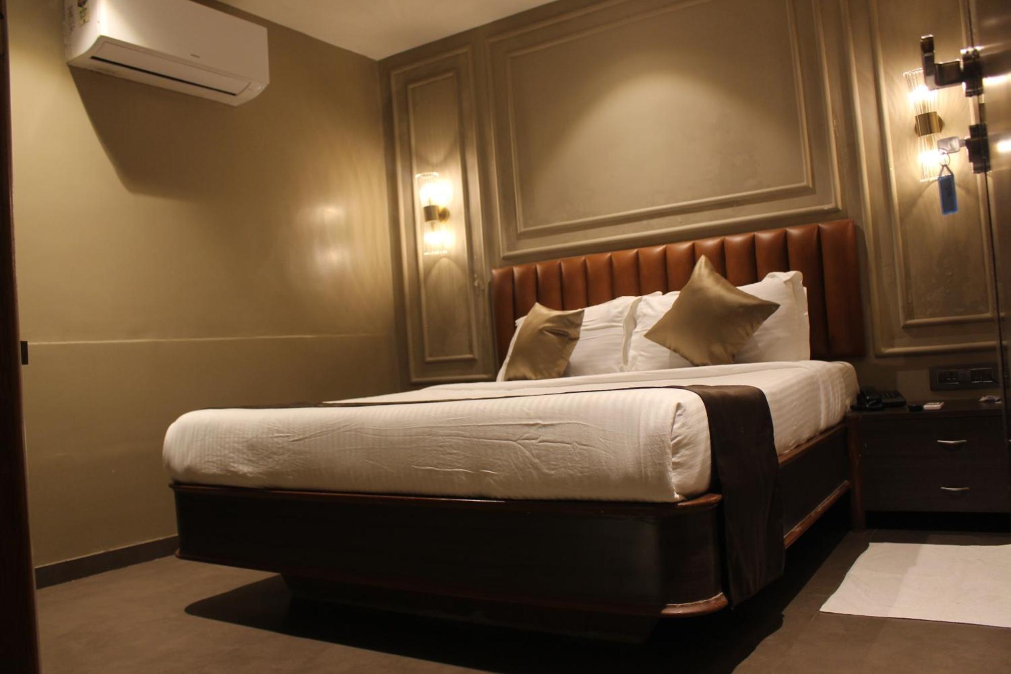 Gulf Hotel Mumbai- The Boutique Hotel Colaba Mumbai Eksteriør bilde