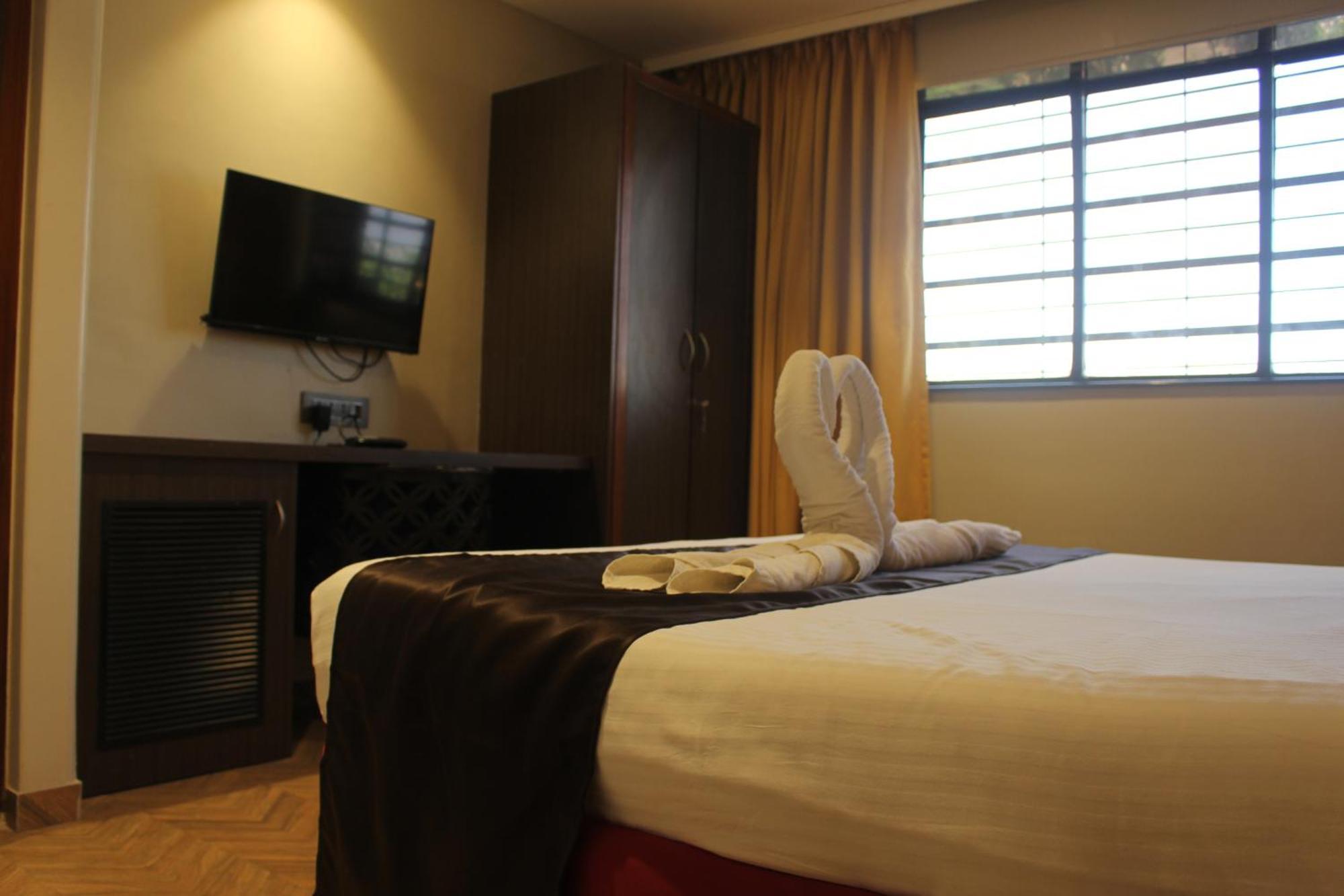 Gulf Hotel Mumbai- The Boutique Hotel Colaba Mumbai Eksteriør bilde