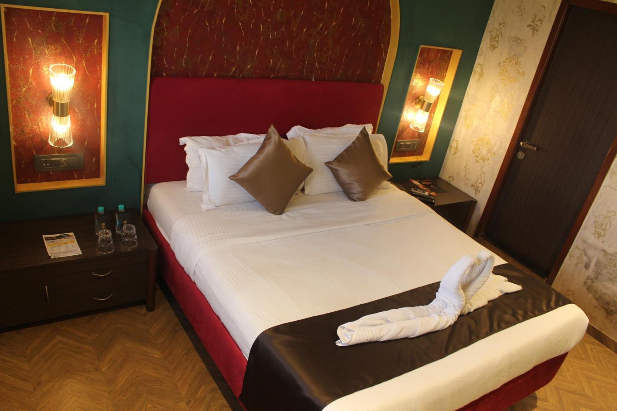 Gulf Hotel Mumbai- The Boutique Hotel Colaba Mumbai Eksteriør bilde