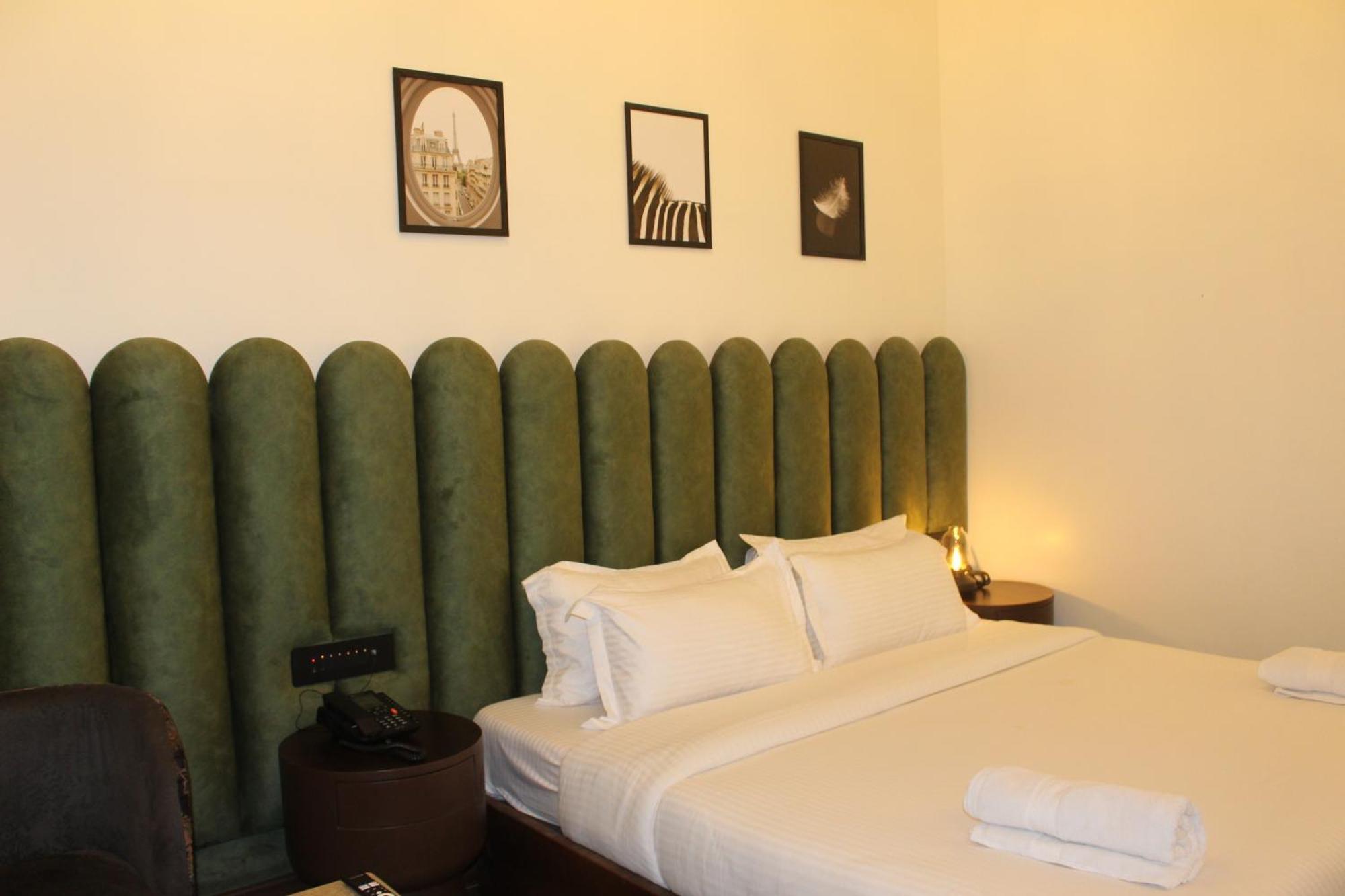 Gulf Hotel Mumbai- The Boutique Hotel Colaba Mumbai Eksteriør bilde