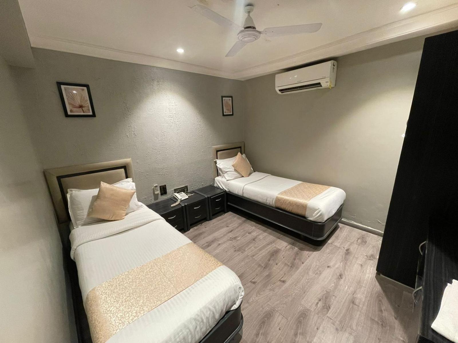 Gulf Hotel Mumbai- The Boutique Hotel Colaba Mumbai Eksteriør bilde