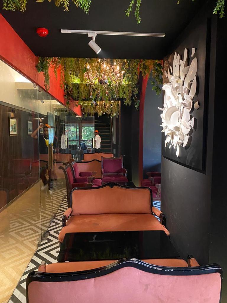 Gulf Hotel Mumbai- The Boutique Hotel Colaba Mumbai Eksteriør bilde