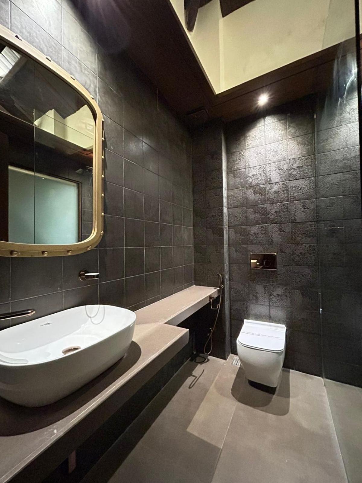 Gulf Hotel Mumbai- The Boutique Hotel Colaba Mumbai Eksteriør bilde