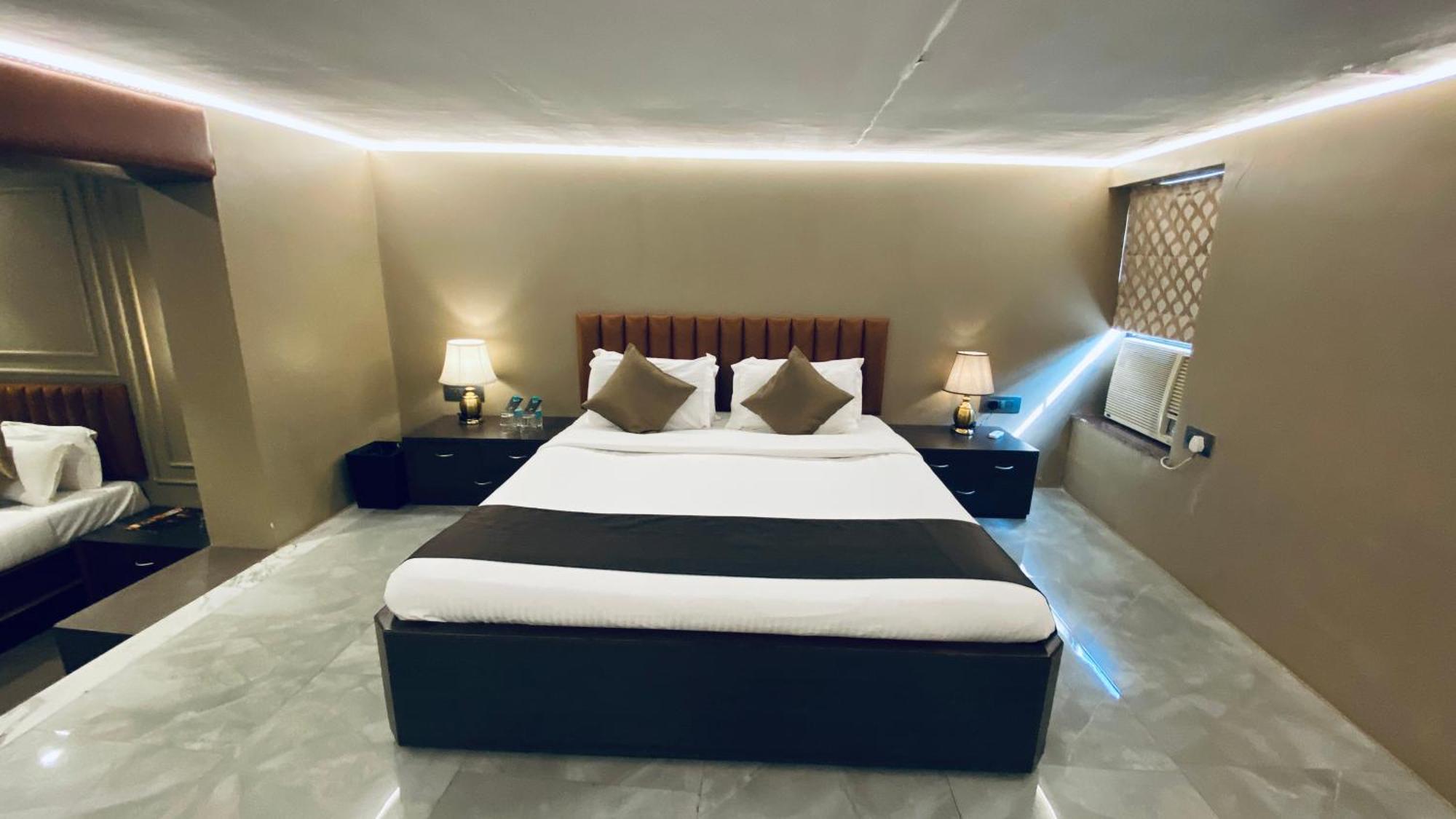 Gulf Hotel Mumbai- The Boutique Hotel Colaba Mumbai Eksteriør bilde
