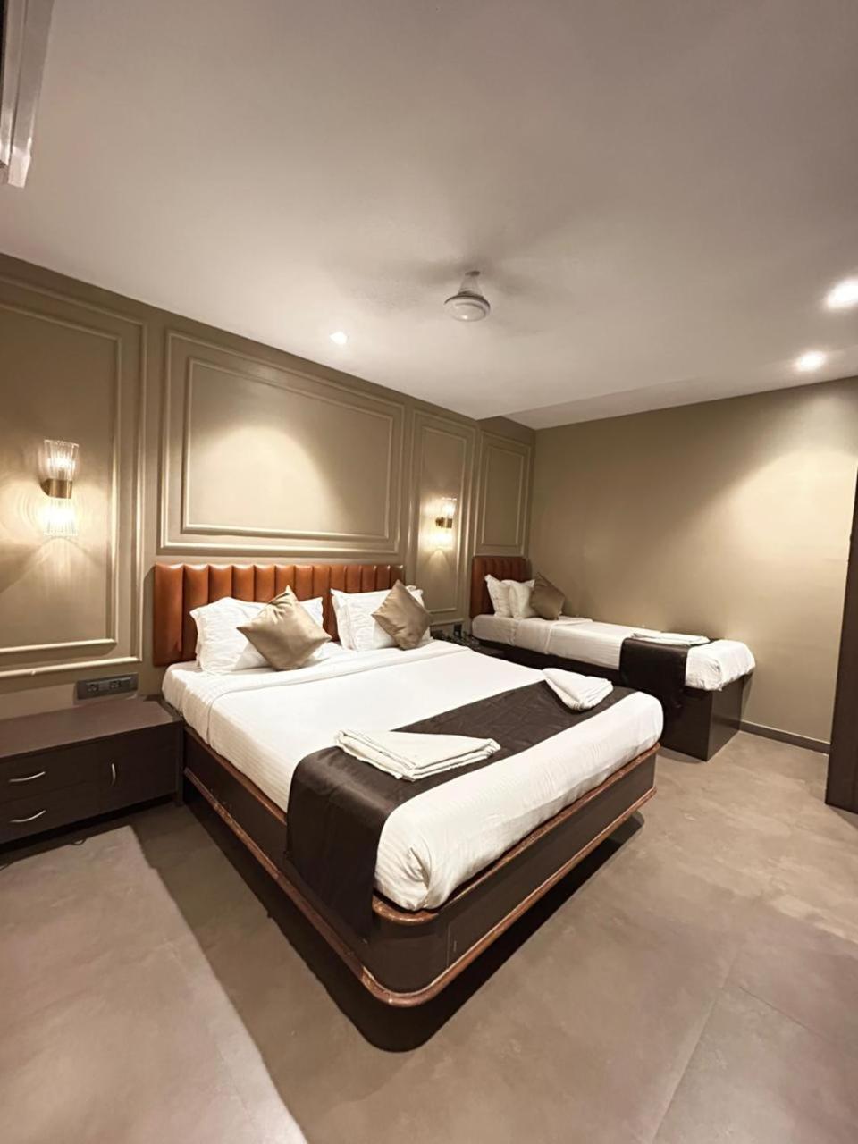 Gulf Hotel Mumbai- The Boutique Hotel Colaba Mumbai Eksteriør bilde