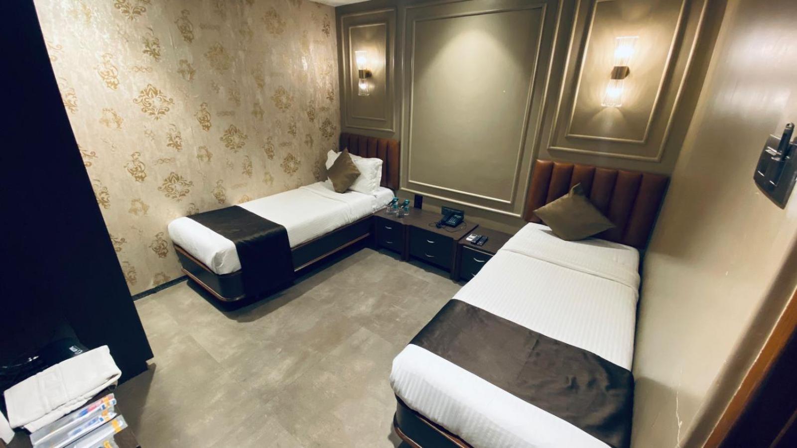 Gulf Hotel Mumbai- The Boutique Hotel Colaba Mumbai Eksteriør bilde