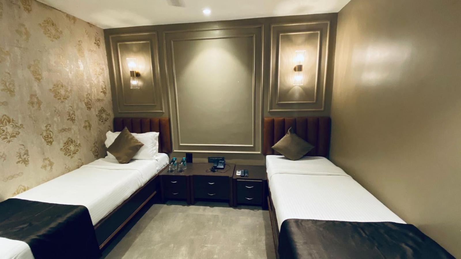 Gulf Hotel Mumbai- The Boutique Hotel Colaba Mumbai Eksteriør bilde
